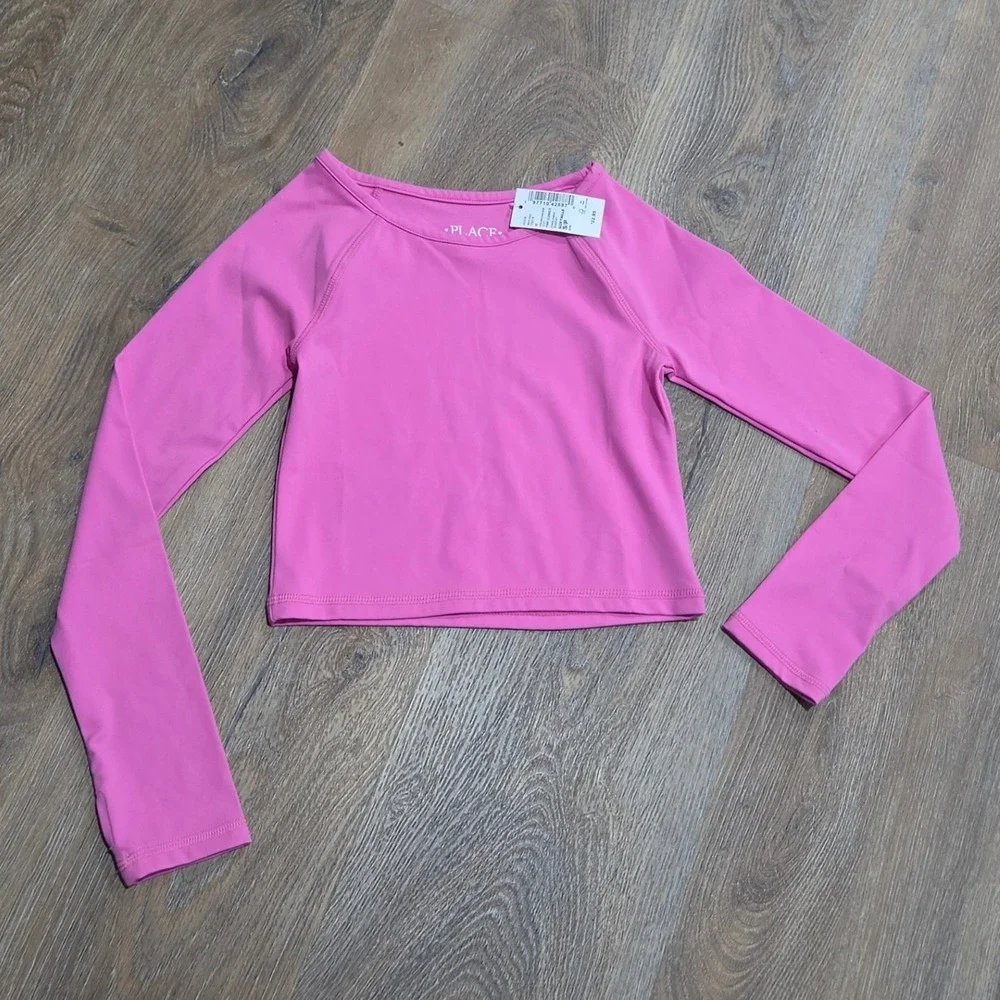 The Childrens Place Girls Pink Active Long Sleeve Crop Top Thumbholes Size 5/6 S